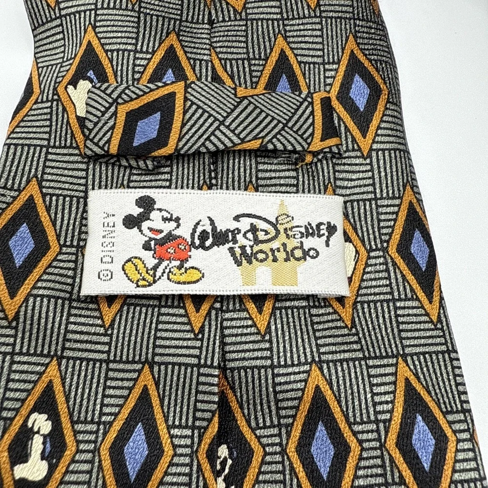 Rare vintage Disney World Gray,Orange,White,Blue,Black soft silk tie 57.5x3.2‎